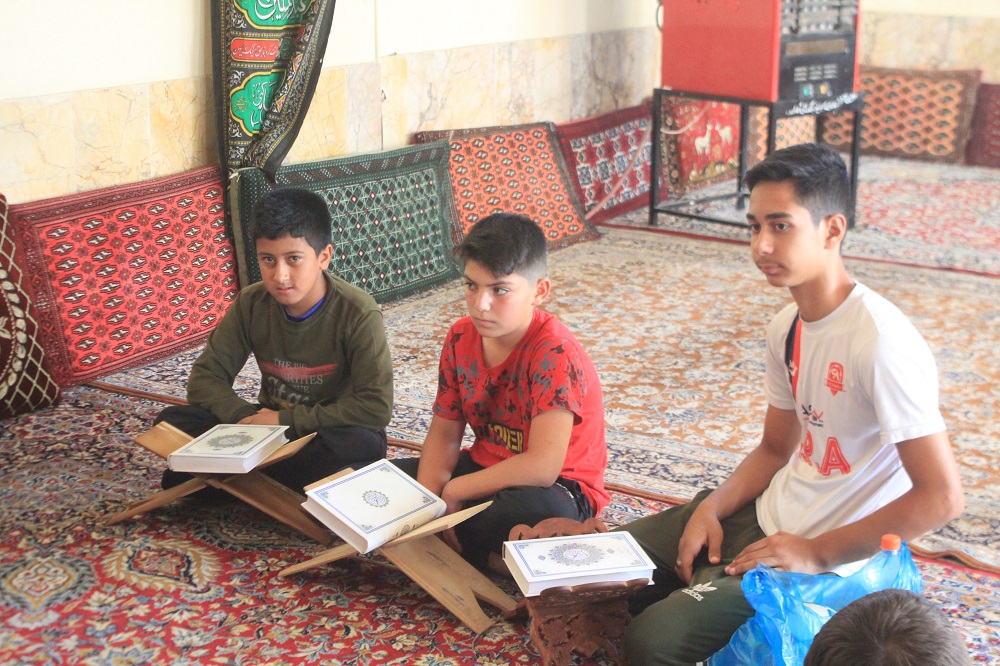 لحظاتي از شوق مسجدي کودکان و نوجوانان عضو پنج کانون فرهنگي هنري  مساجد بجنورد