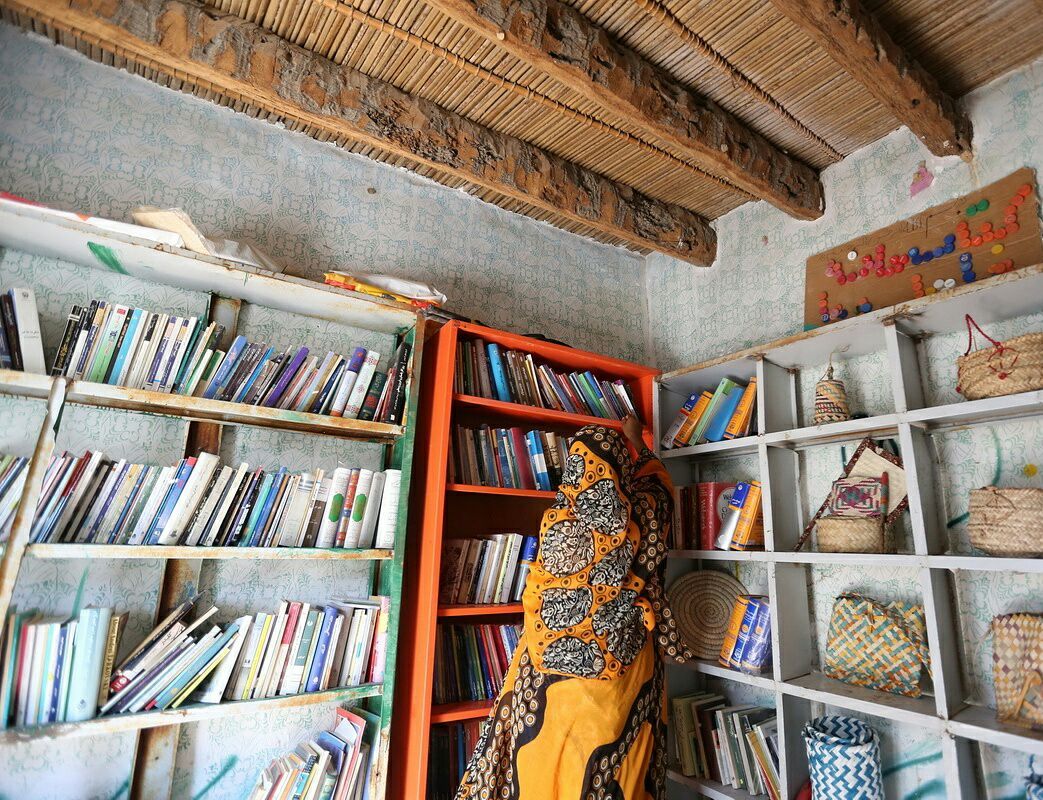فعاليت کانون فرهنگي هنري و کتابخانه فاطمه‌ها در روستاي دهکهان