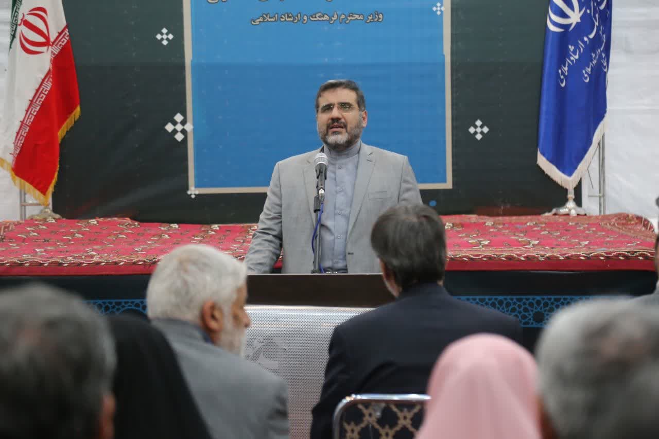 مراسم تقدير از فعالان کانون هاي مساجد خراسان شمالي با حضور وزير فرهنگ و ارشاد اسلامي