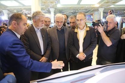 بازديد وزير فرهنگ و ارشاد اسلامي از بخش «مسجد، پايگاه قرآن»