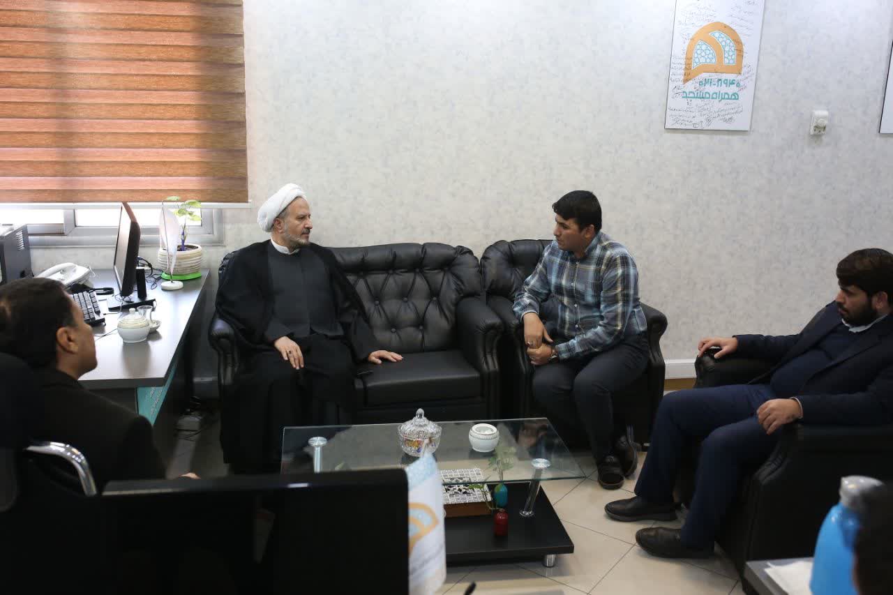 بازديد رئيس ستاد هماهنگي کانون هاي فرهنگي هنري مساجد کشور از مرکز ارتباطات مردمي مساجد کشور