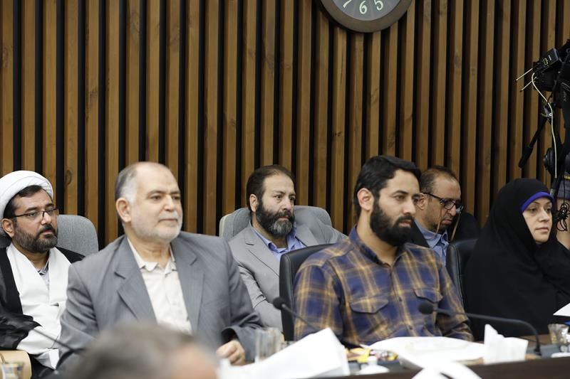 ديدار اعضاء ستاد بزرگداشت دهه کرامت کشور با وزير فرهنگ و ارشاد اسلامي