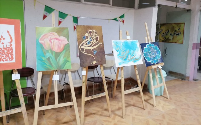 جشنواره "هنر دخت" در اسفراين با دوبخش تجليل از دختران نخبه و برپايي نمايشگاه هنري برگزار شد