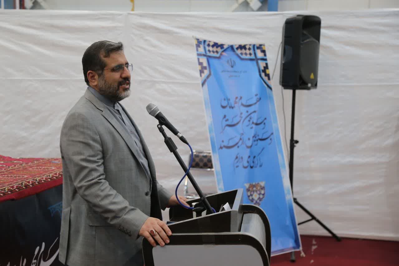 مراسم تقدير از فعالان کانون هاي مساجد خراسان شمالي با حضور وزير فرهنگ و ارشاد اسلامي