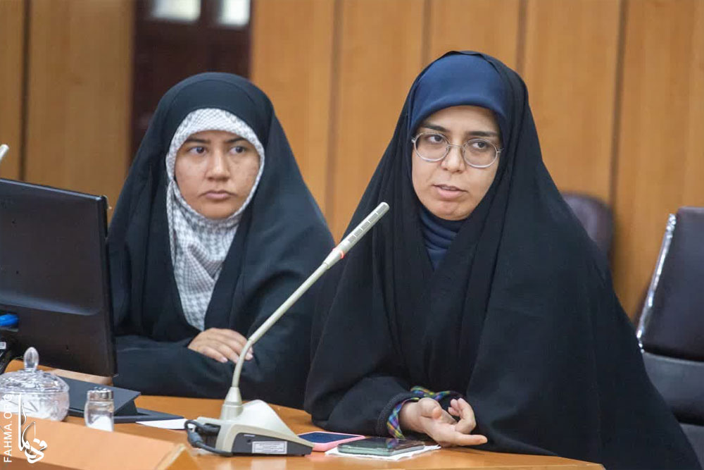 جلسه کميسيون فرهنگي شوراي شهر با مديران کانون هاي مساجد قزوين