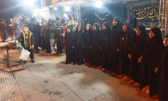 روايت تصويري از برپايي موکب و مراسم عزاداري ايام فاطميه در کانون امين ولايت شيراز