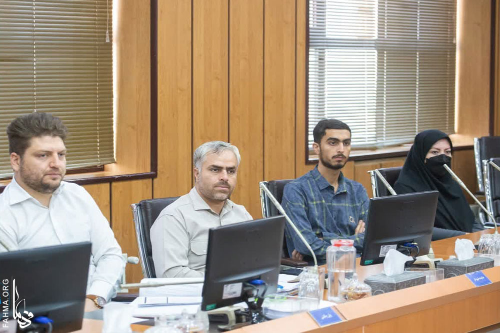 جلسه کميسيون فرهنگي شوراي شهر با مديران کانون هاي مساجد قزوين
