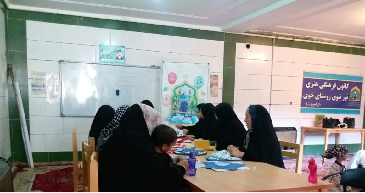 گزارشي از برگزاري کلاس هاي طرح اوقات فراغت بچه هاي مسجد در کانون فرهنگي هنري نور نبوي روستاي خوي