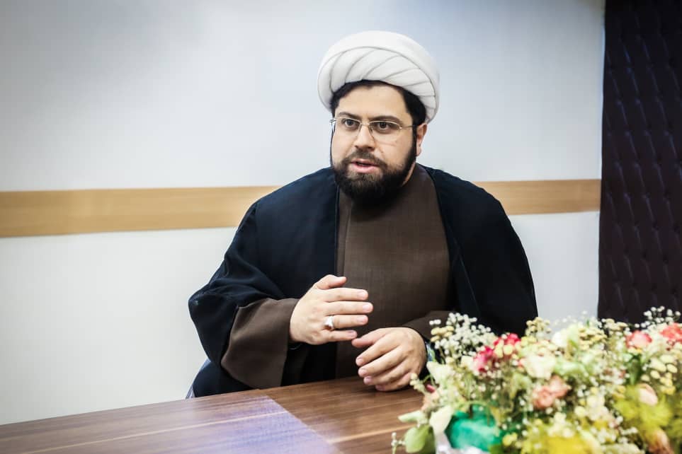 پيادهروي اربعين مصداق بارزي از مودت زائران به ساحت امام حسين(ع) است