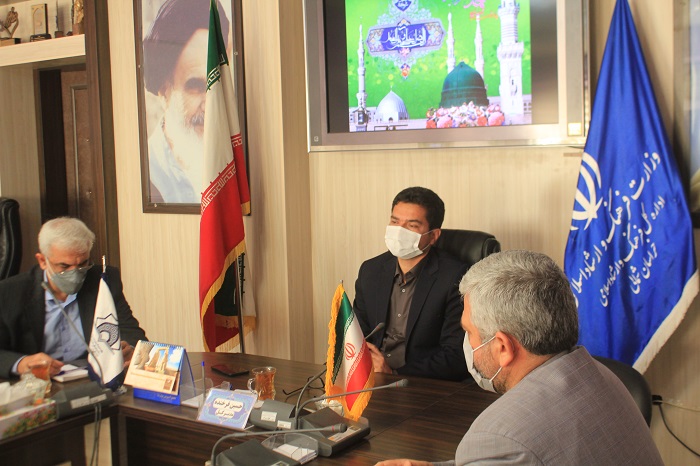 اهميت نگاه تحليلي در ارزيابي فعاليتهاي فهما/اعضاي کانونها تجربيات خود را به اشتراک بگذارند