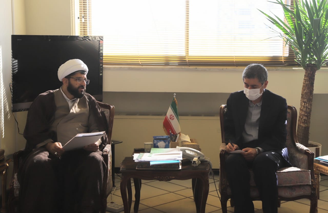 مدیر ستاد هماهنگی کانون های فرهنگی هنری مساجد استان با استاندار فارس دیدار کرد