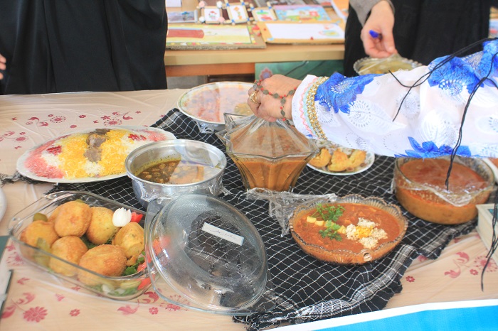 برگزاری مسابقه «آشپزی در محله ما» در کانون «منتظران نور» جهرم
