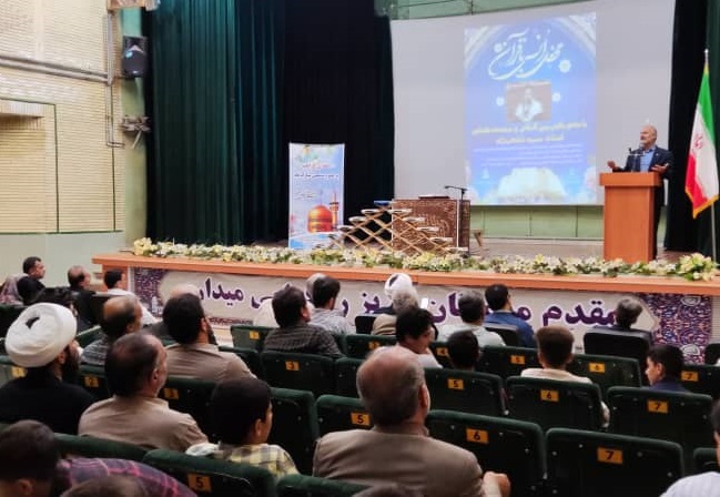 محفل انسي با قرآن در کامياران برگزار شد