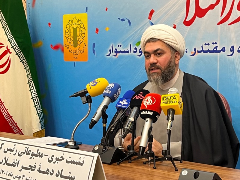 دهه فجر ليلةالقدر مجاهدتهاي انقلابيون و مردم است/مساجد ميزبان ويژهبرنامههاي مختلف در ايامالله دهه فجر ميشوند