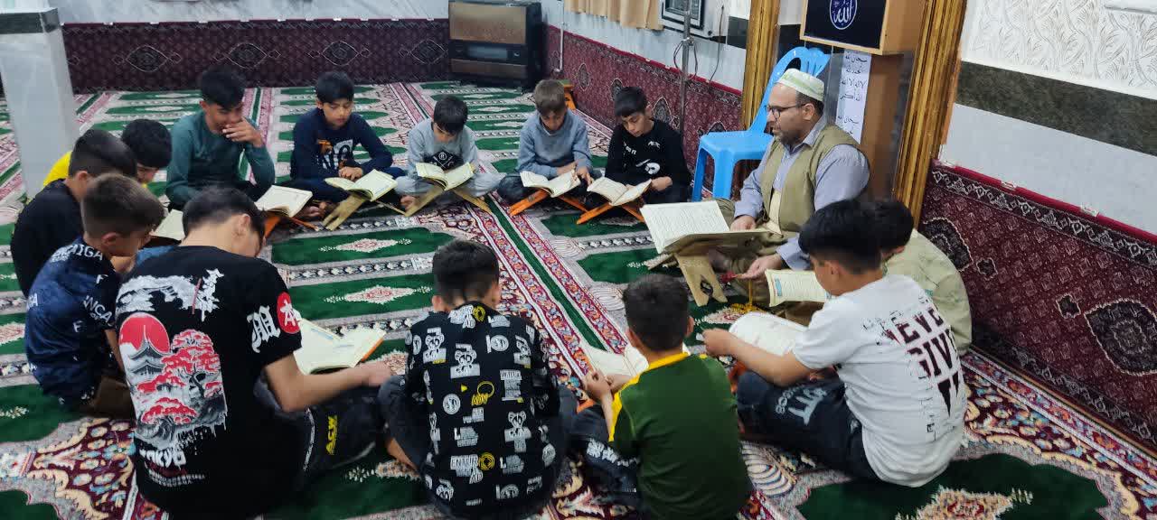 برگزاري کلاس هاي قرآن و احکام در کانون هدايت کامياران
