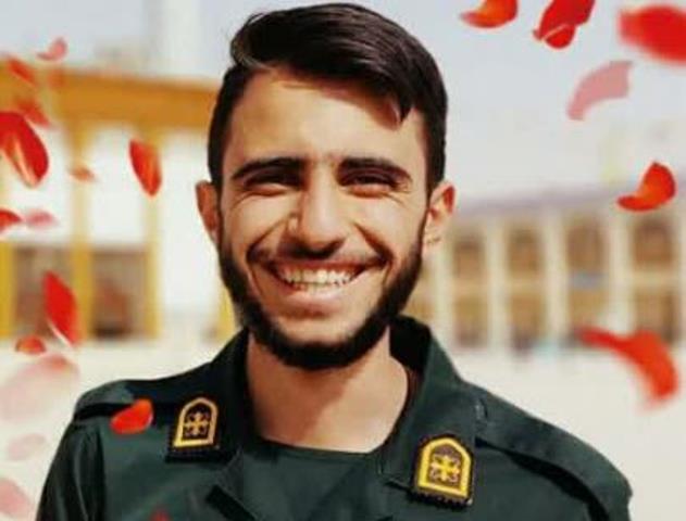 روايت آرزوي پدر در آغازين روز زندگي تا شهادت با دعاي مادر