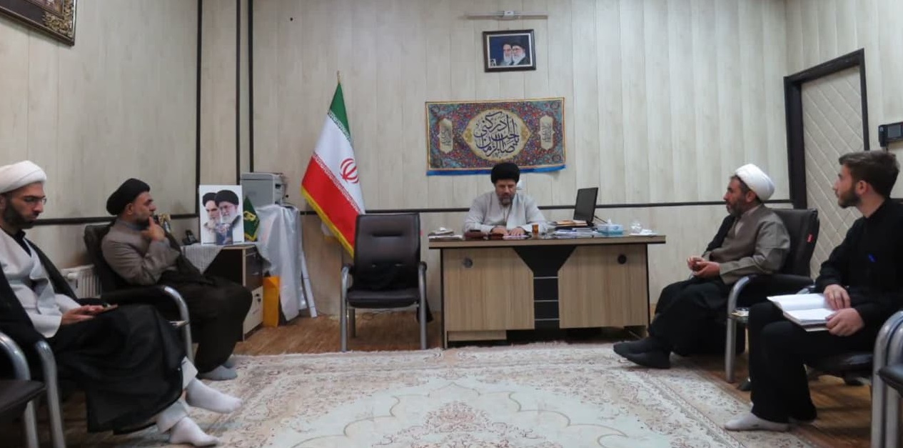 حضور جوانان در کانون هاي مساجد، راهکاري براي تربيت نسل متعهد