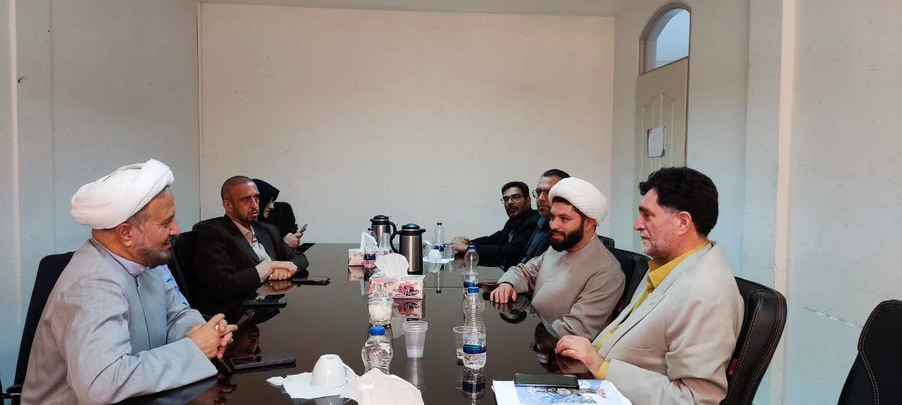 گسترش تعاملات و همکاريهاي ستاد هماهنگي کانونهاي مساجد کشور با مراکز ديني و فرهنگي استان قم