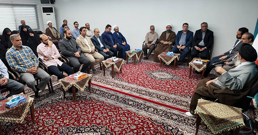 مساجد بايد محور امور فرهنگي و اجتماعي محلات باشند