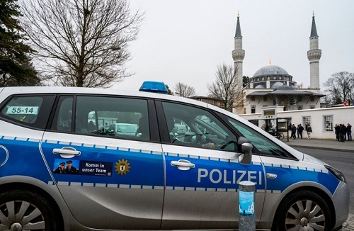 جمعی از راست‌گرایان افراطی فعال علیه مساجد در آلمان، بازداشت شدند